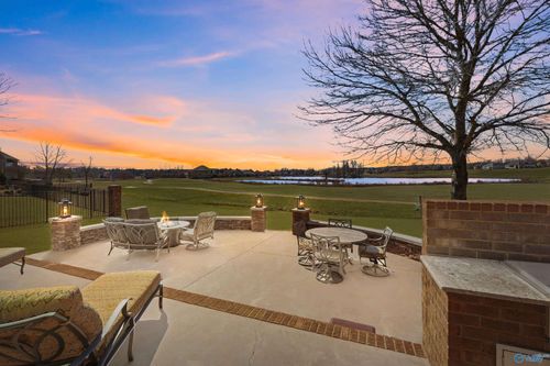 24051 Piney Creek Dr, Athens, AL, 35613-8261 | Card Image