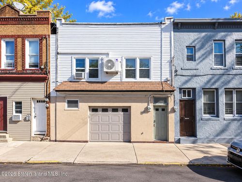 113 Van Pelt Ave, Staten Island, NY, 10303-2408 | Card Image