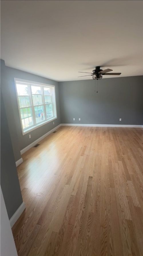 30 Sterling Ridge Ln, Sterling, CT, 06377-1828 | Card Image