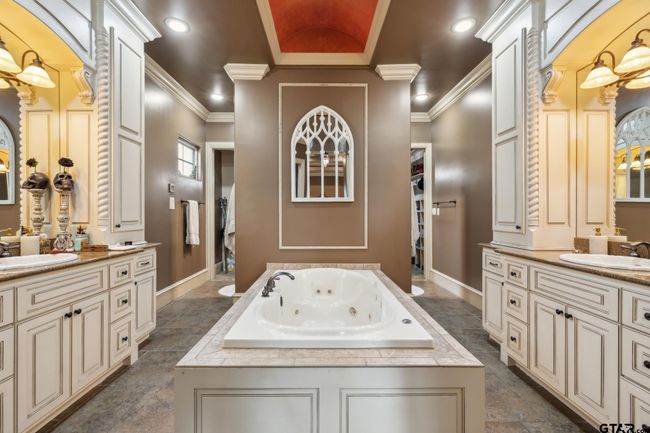 2901 Stewart Way, House other with 5 bedrooms, 4 bathrooms and null parking in Tyler TX | Image 15