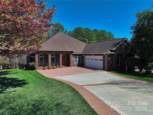 5342 Beacon Ridge Dr, Granite Falls, NC, 28630-8692 | Card Image