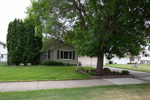 15288 Chokecherry Ave, Rosemount, MN, 55068-4658 | Card Image