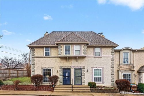 8334 Metcalf Ave, Overland Park, KS, 66212-1168 | Card Image