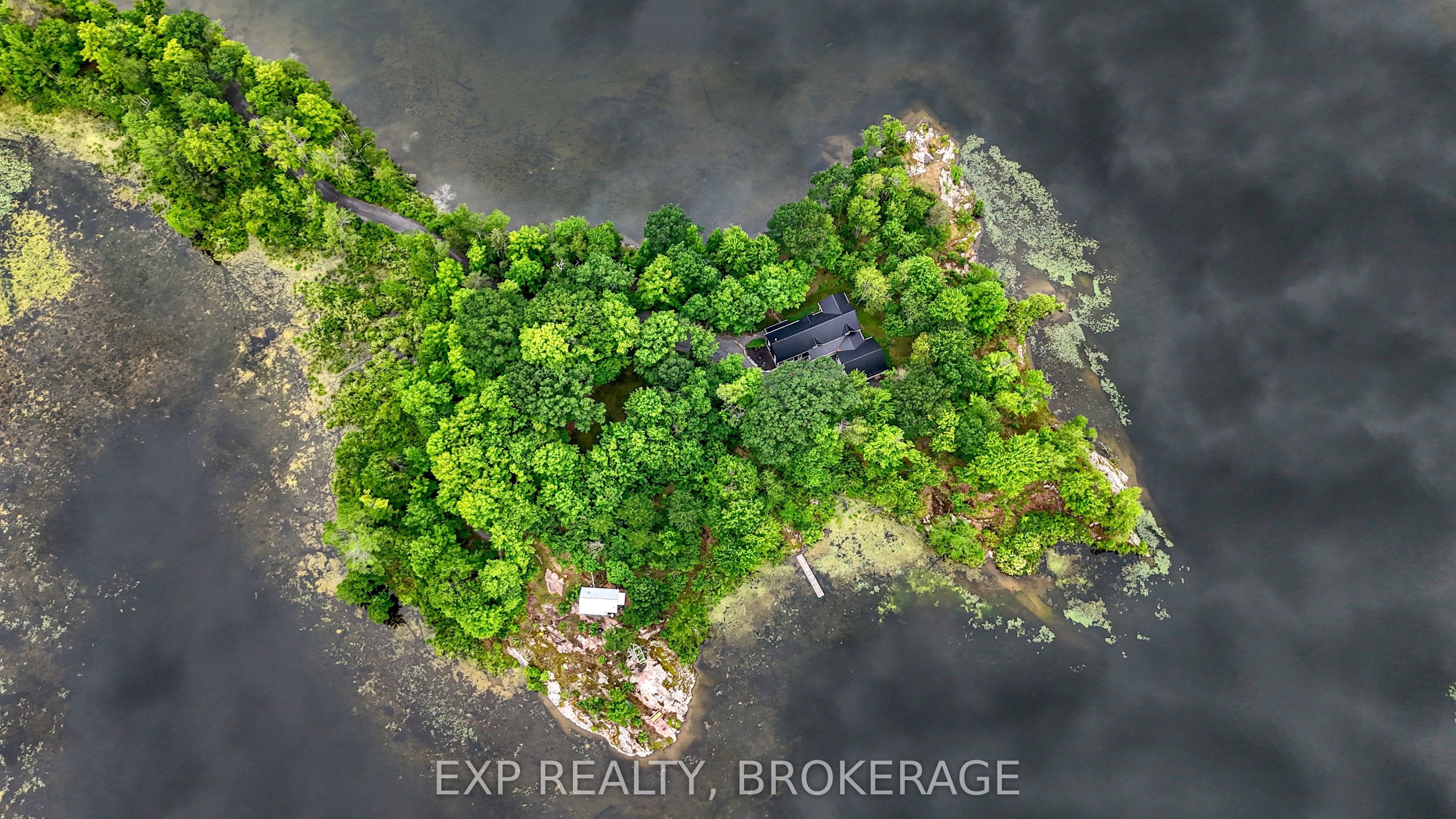 Residential in Frontenac 2