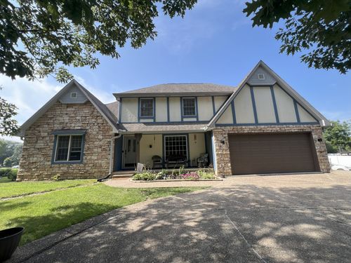 1 Timber Creek Ct, Towanda, IL, 61776-7575 | Card Image