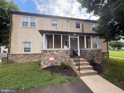 2b-50 Walnut Ave, NEWTOWN, PA, 18940-1531 | Card Image