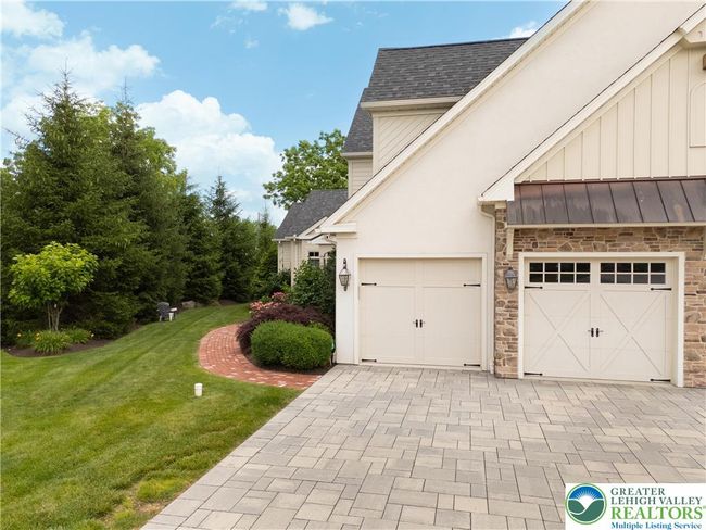 2063 Forge Run, House other with 4 bedrooms, 5 bathrooms and null parking in Bethlehem PA | Image 50