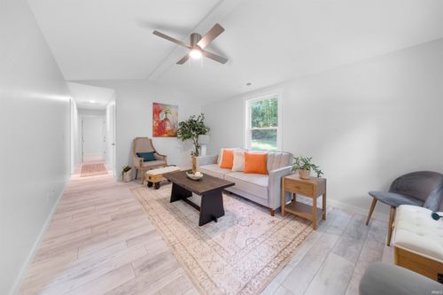 9304 N Oak Shore Dr, Rome City, IN, 46784-9762 | Card Image