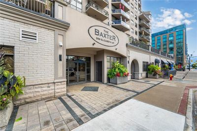 210 - 399 Elizabeth St, Home with 2 bedrooms, 2 bathrooms and 2 parking in Burlington ON | Image 2