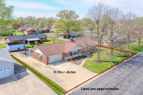 270 Charles St, Red Bud, IL, 62278-1305 | Card Image