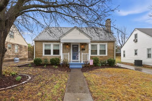 1711 Courtney Ave, Lexington, KY, 40505-4046 | Card Image