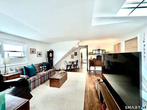 3-604 Orange St, New Haven, CT, 06511-3896 | Card Image