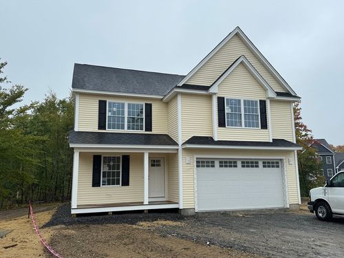 9 Elm Ct, Barrington, NH, 03825-3225 | Card Image