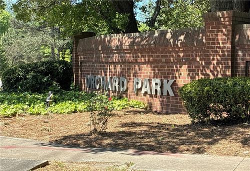 4265 Parkview Ct, Stone Mountain, GA, 30083-1294 | Card Image