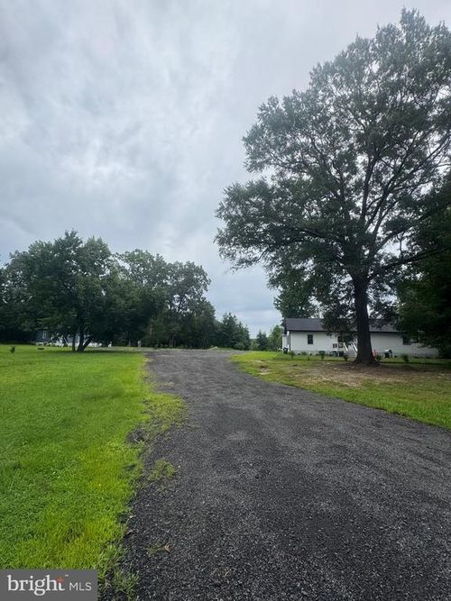 4313 Hadamar Rd, SPOTSYLVANIA, VA, 22551-3052 | Card Image