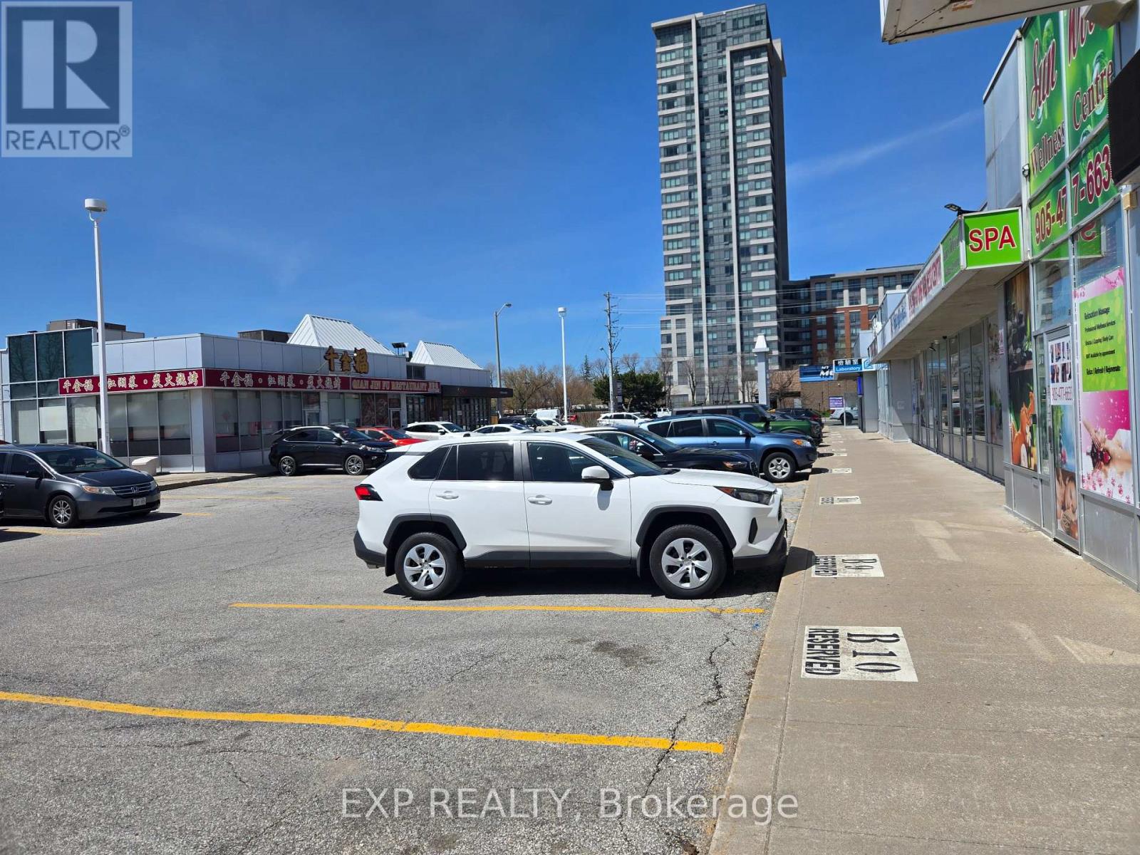 Commercial Sale in Toronto (Milliken)