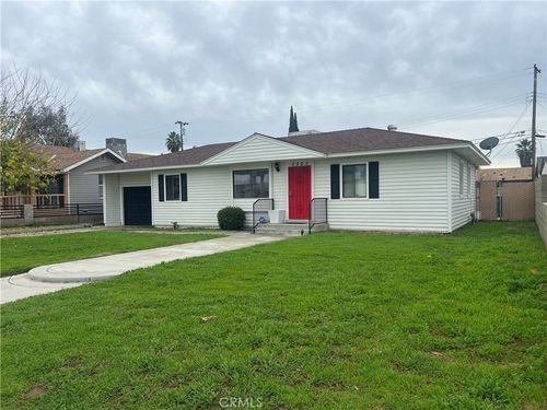 3503 Elcia Dr, Bakersfield, CA, 93309-3352 | Card Image