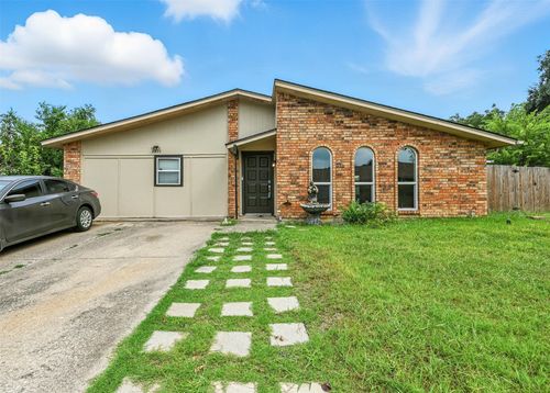 3415 Killala Ct, Arlington, TX, 76014-3260 | Card Image