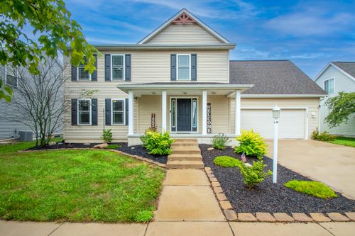 1665 Glasgow St, Valparaiso, IN, 46385 | Card Image