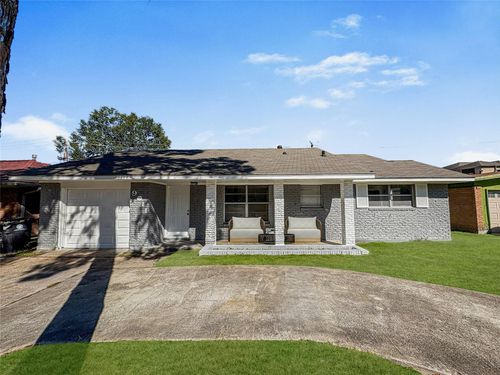 9011 Parkette Dr, Houston, TX, 77078-3305 | Card Image