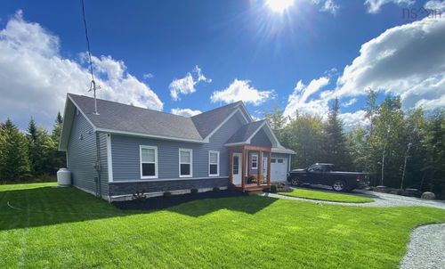 190 Loon Point Trail, Mount Uniacke, NS, B0N1Z0 | Card Image