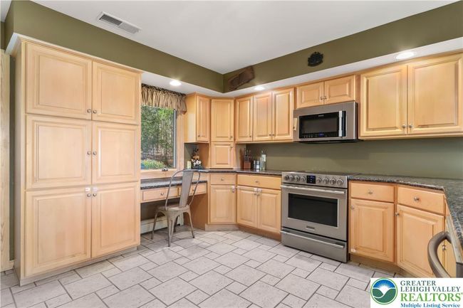 Stainless Steel Appliances, Granite Counters... | Image 24