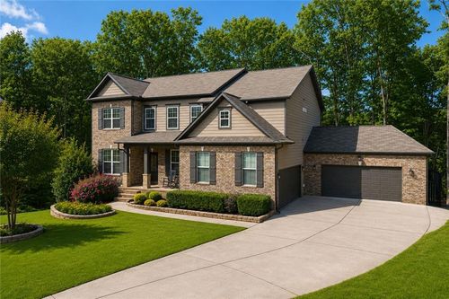9240 Hollywood Dr, Gainesville, GA, 30506-8074 | Card Image