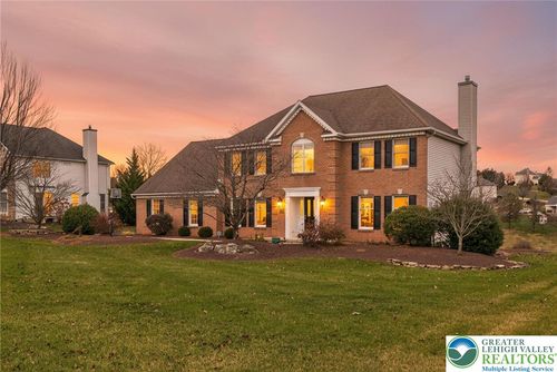 4748 York Dr, Orefield, PA, 18069-2067 | Card Image