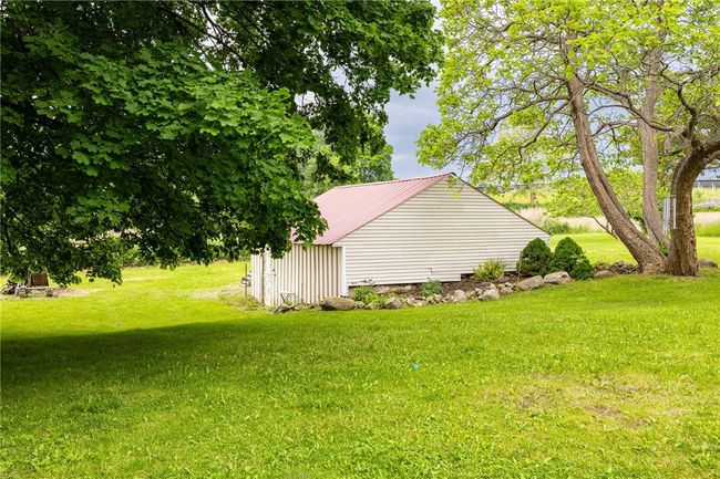 7681 State Route 5 And 20, House other with 4 bedrooms, 2 bathrooms and null parking in Bloomfield NY | Image 5
