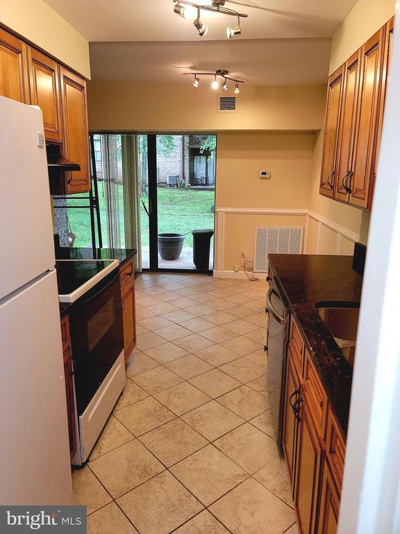 Residential Lease in RESTON 4