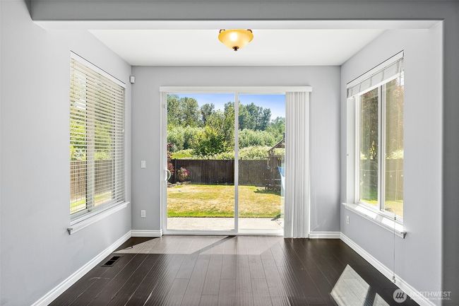 Breakfast Nook | Image 13