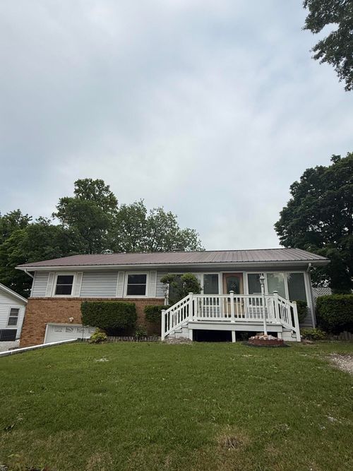 1305 Benton Ave, Neosho, MO, 64850-3057 | Card Image