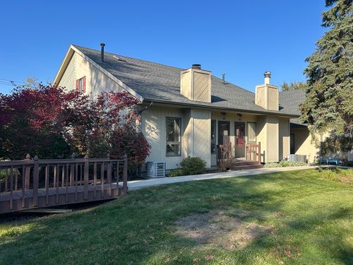 602-602 3rd St, St. Charles, IL, 60174-3909 | Card Image
