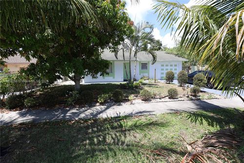 4641 Ne 1st Ave, Deerfield Beach, FL, 33064-3461 | Card Image