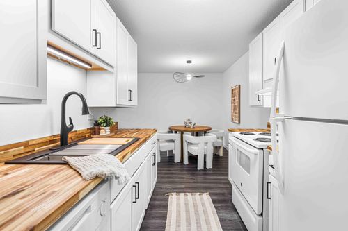 104-2650 15th St S, Fargo, ND, 58103-5641 | Card Image