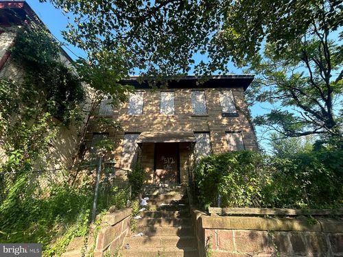 512 Mrtn King Jr, TRENTON, NJ, 08618 | Card Image