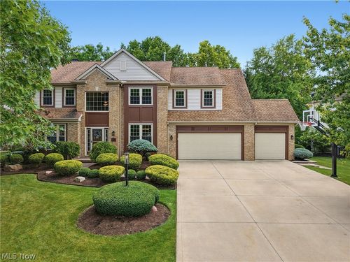 15097 Scarlet Oak Trl, Strongsville, OH, 44149-4879 | Card Image