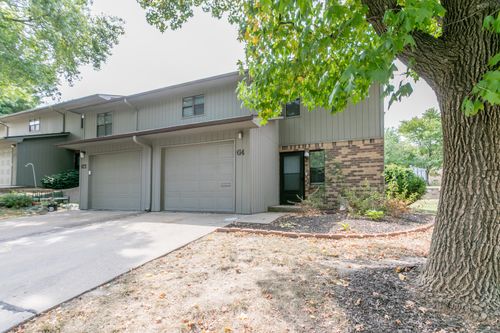 g-4-2801 W Broadway, COLUMBIA, MO, 65203-1271 | Card Image