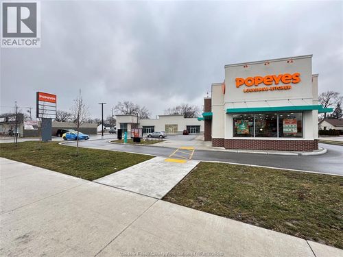 5188 Tecumseh Rd E, Windsor, ON, N8T1C4 | Card Image