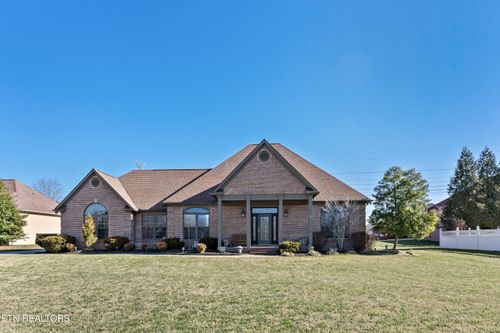 1720 Hollister Dr, Alcoa, TN, 37701-1676 | Card Image