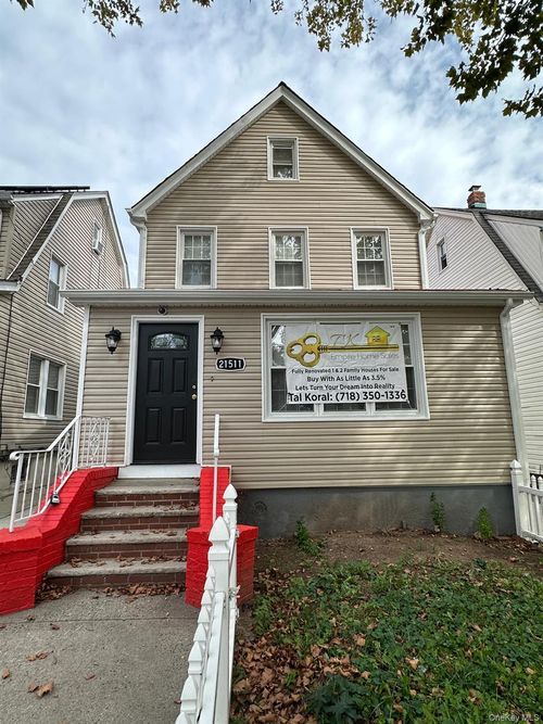 215 112th Ave, Queens Village, NY, 11429-2343 | Card Image