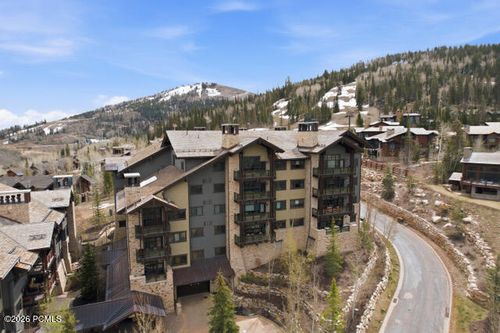 411-8880 Empire Club Dr, Park City, UT, 84060-6102 | Card Image