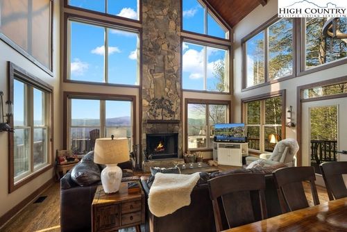 1155 Elk Ridge Rd, Ferguson, NC, 28624-9388 | Card Image