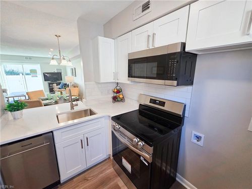 apt-12-1268 Little Bay Ave, Norfolk, VA, 23503-1241 | Card Image