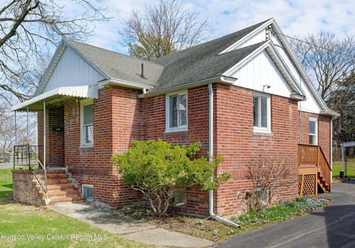 29 Ten Broeck Avenue, Hudson, NY, 12534 | Card Image