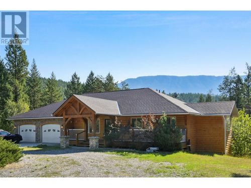 630 W Green Rd, Canal Flats, BC, V0B | Card Image
