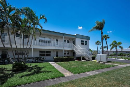 26-5267 81st St N, St Petersburg, FL, 33709-6209 | Card Image