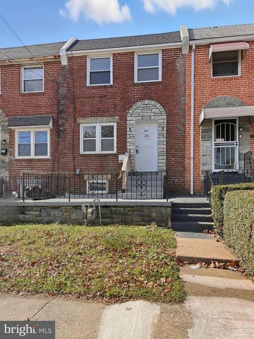 920 Butler St, CHESTER, PA, 19013-3724 | Card Image