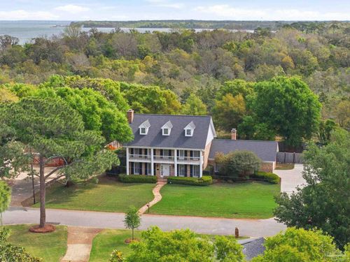700 Bay Cliffs Rd, Gulf Breeze, FL, 32561-4808 | Card Image
