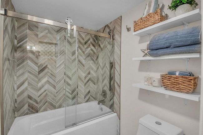 APT-103 - 1140 Mahogany Way, Condo with 2 bedrooms, 2 bathrooms and null parking in Delray Beach FL | Image 29